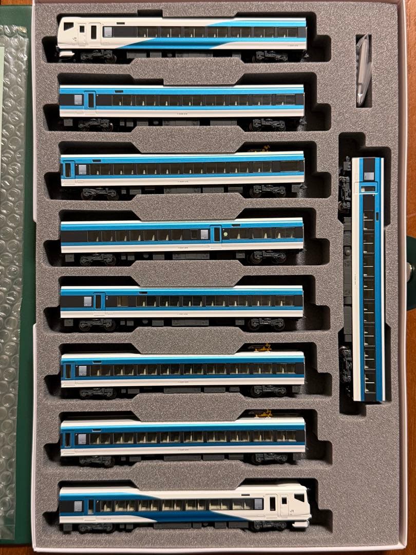 KATO 10-1613 E257系2000番台踊り子9両セット