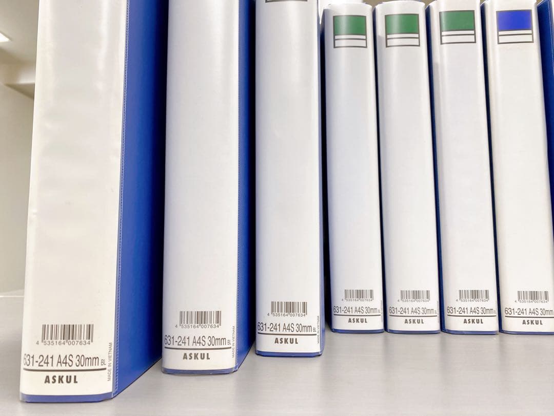 ⭐️ アスクル⭐️パイプ式ファイル両開き A4タテ 計22冊