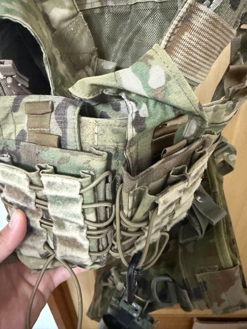 い*の様 アグレッサーグループ　チェストリグ マルチカモ　センタージップ　陸自