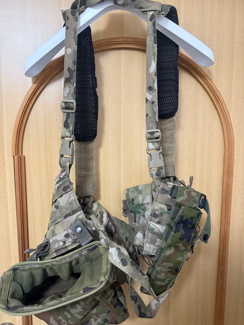 い*の様 アグレッサーグループ　チェストリグ マルチカモ　センタージップ　陸自