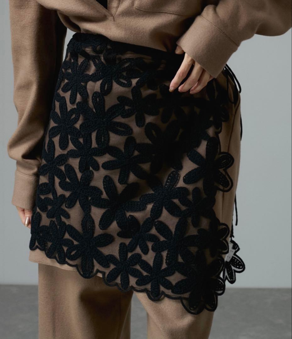 フラワーモールエンブロイダリーラップスカート
