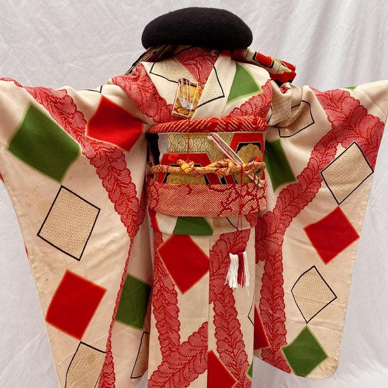 510ag49◎七五三 七歳 女児 アンティーク着物&丸帯 総柄 薄香色◎