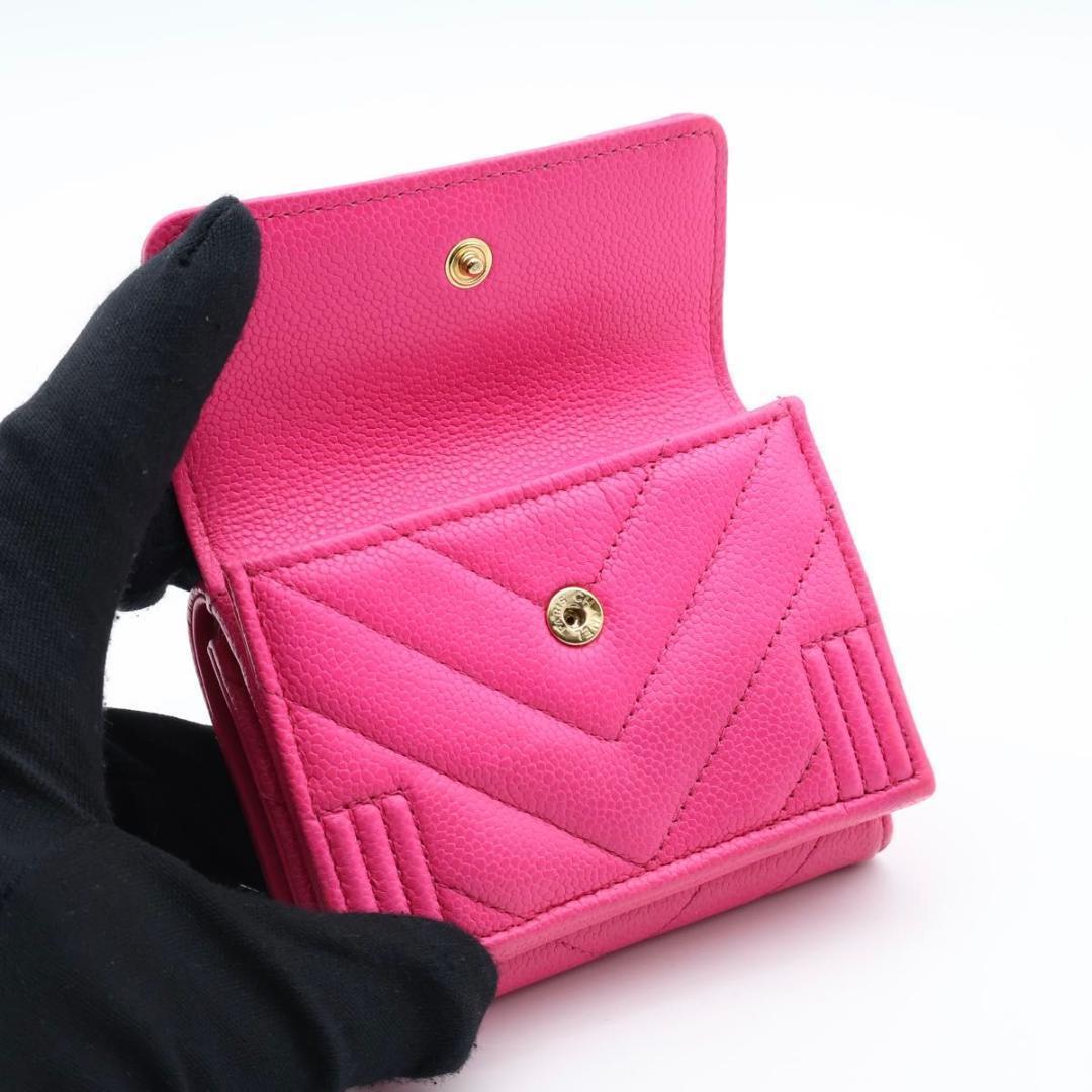【極美品】CHANEL ボーイシャネル　Vステッチ 三つ折り財布　ピンク
