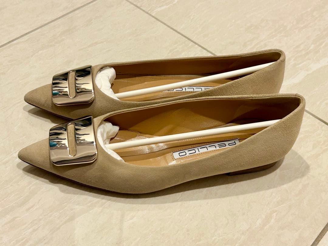 PELLICO ベージュ ポインテッドトゥパンプス 37/23.5cm