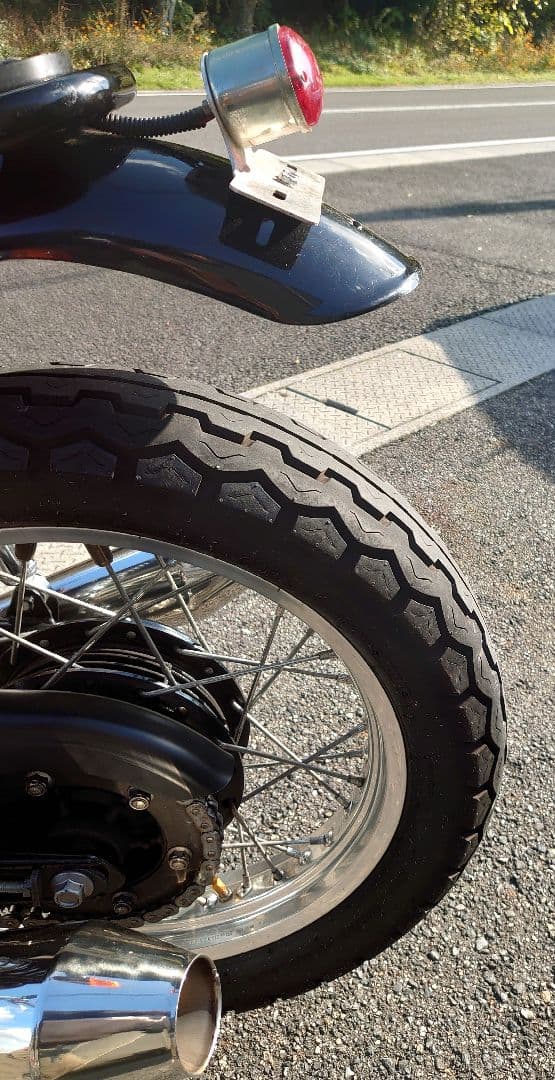 w650 社外フェンダー前後テールランプ付き