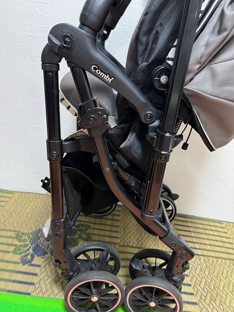 ベビーカー　AB型　コンビ　スゴカル4キャス