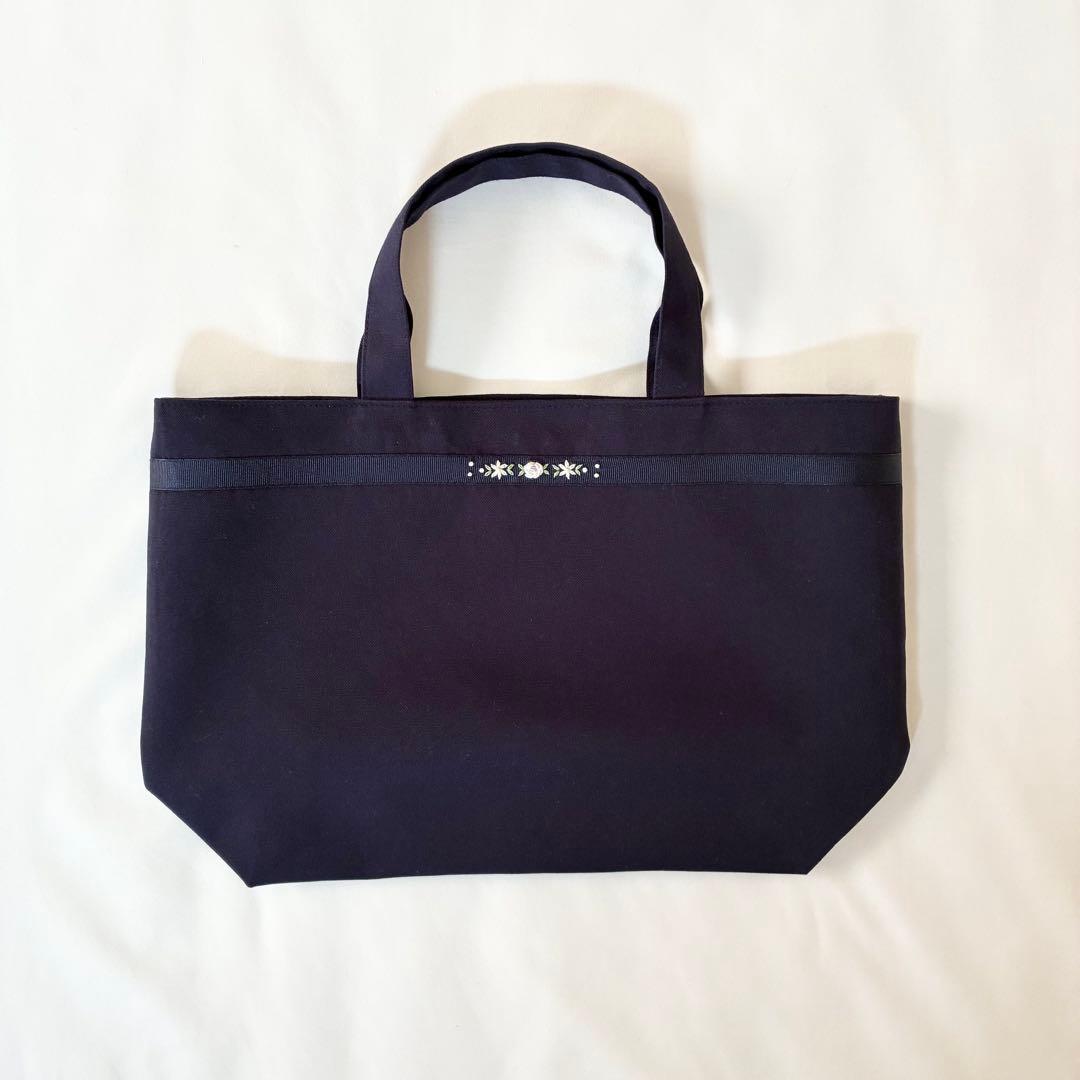 こん様　手刺繍　ちり紙入れ　折り紙ケース　サブバッグ　上履き入れ　お受験 1/2