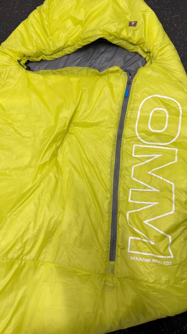 アウトドア寝具 mountain raid 233