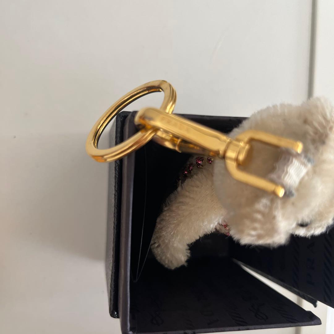 PRADA テディベア型キーホルダー