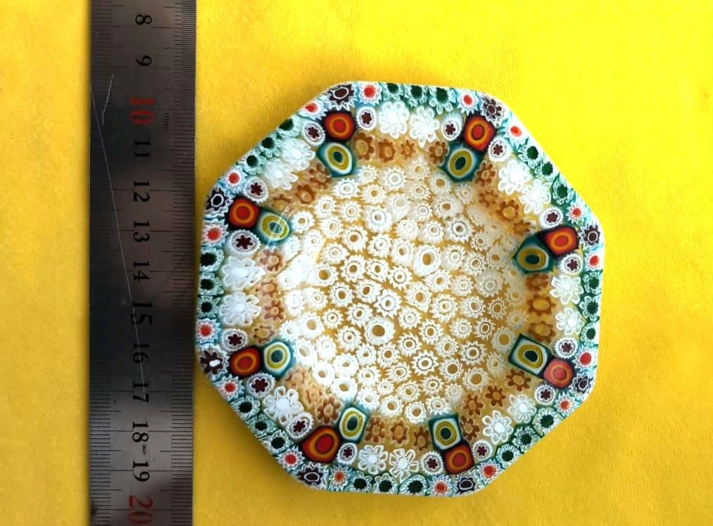 ミルフィオリ　中古　八角形 ガラス皿 多色 花模様