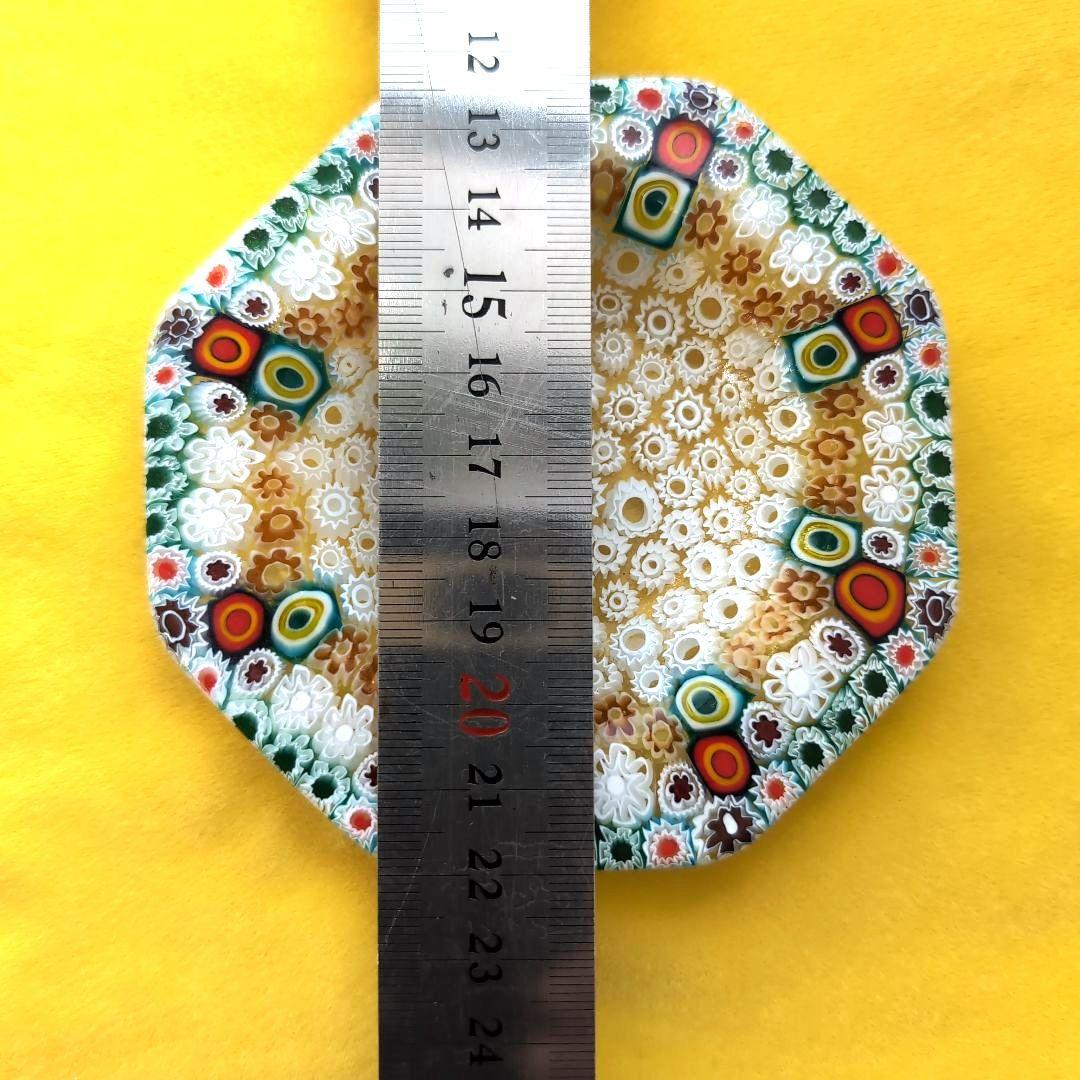 ミルフィオリ　中古　八角形 ガラス皿 多色 花模様