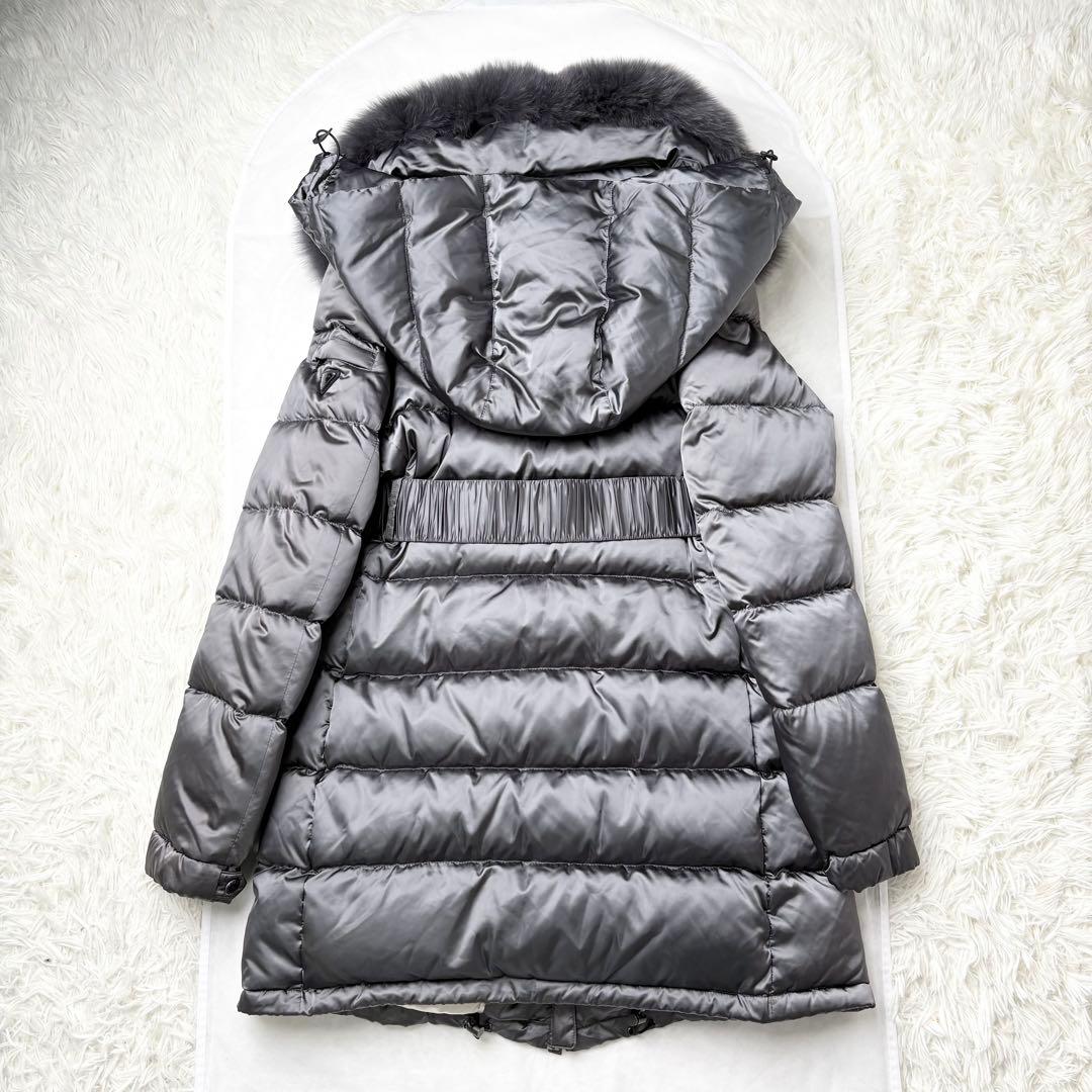 プラダ 2way ロングダウン フード ファー ベルト トライアングルロゴ 42