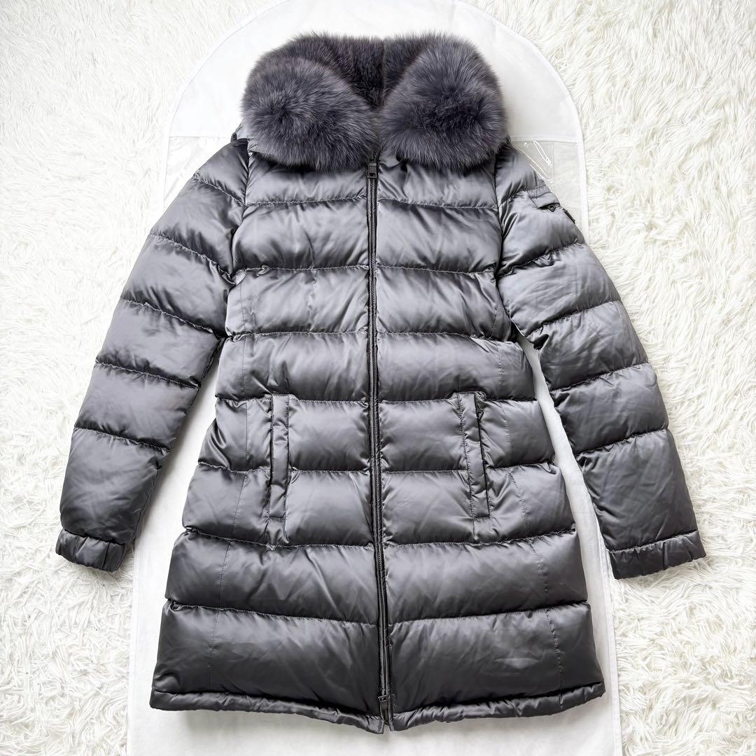 プラダ 2way ロングダウン フード ファー ベルト トライアングルロゴ 42