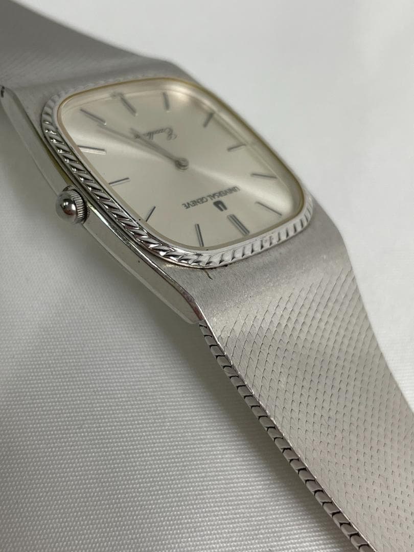 ◆UNIVERSAL GENEVE エクセレンス スクエア 腕時計 09252