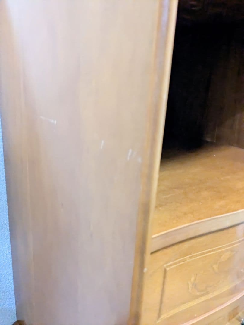 サイドチェスト　象嵌　猫足