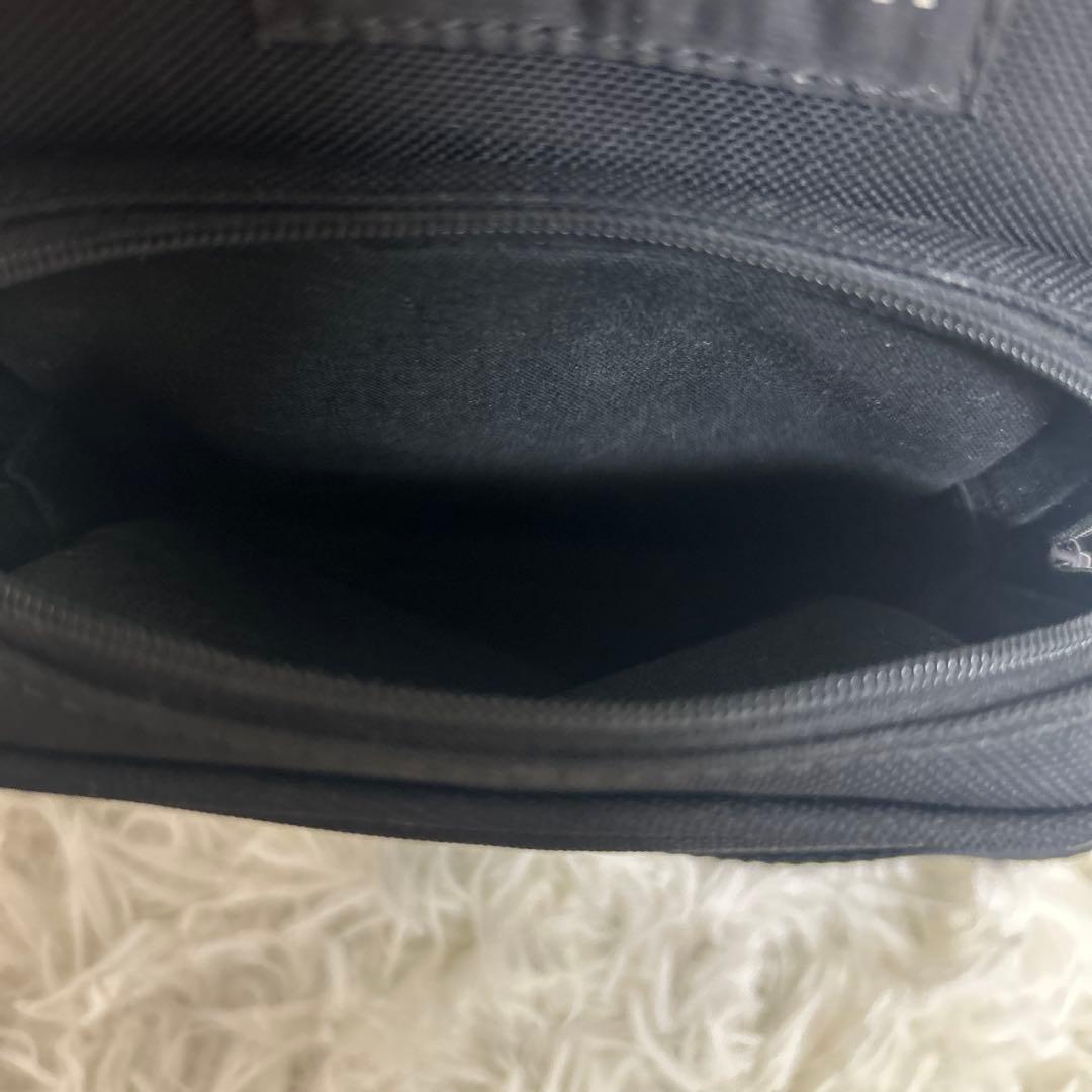 Balenciaga バレンシアガ ボディバッグ　クロスボディ　ウエストポーチ