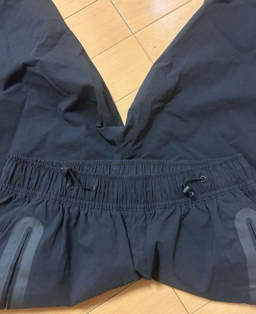 NIKE HM7159-010　テック　ウーブン　オープンヘムパンツ　Sサイズ