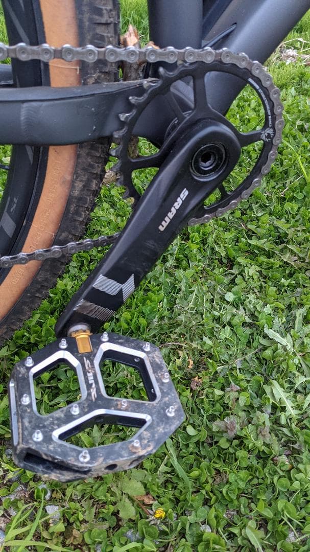 送料込み スペシャライズド SPECIALIZED FUSE 29 L 2022