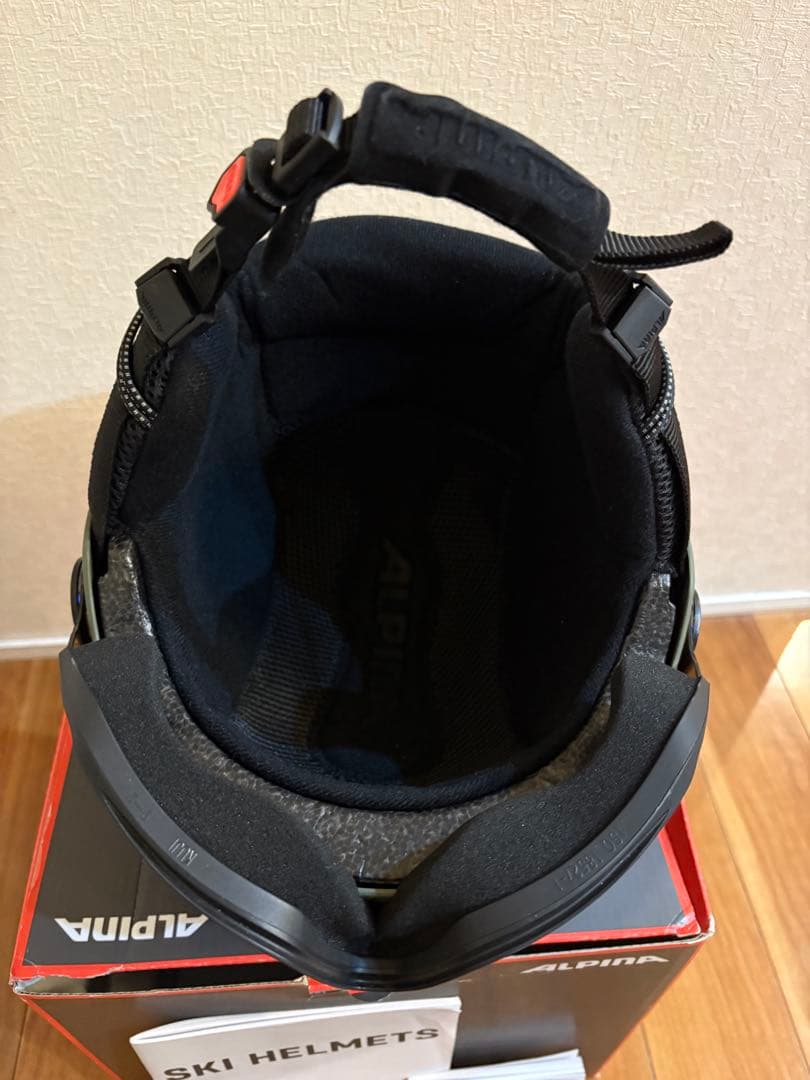 アルピナ バイザー　alpina arber visor Q-LITE