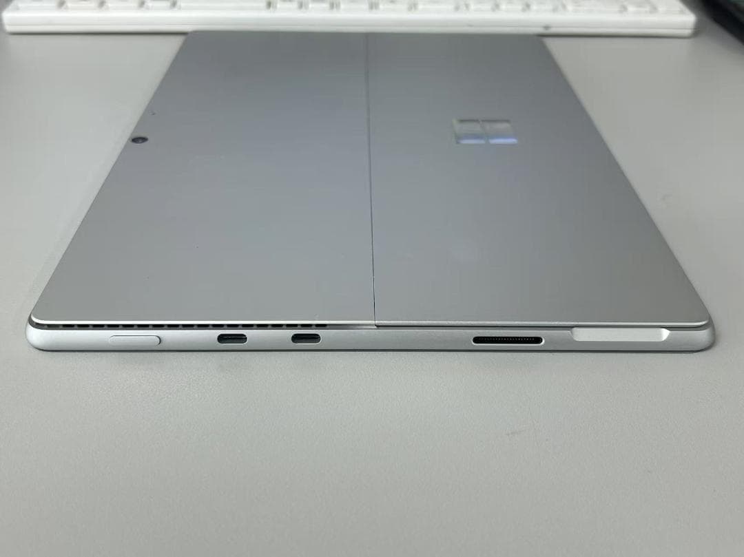 SurfacePro8 Core i5-1145G7 SSD512GB ジャンク