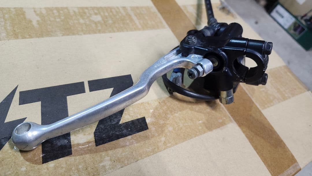 期間限定値下！　WR250X ブレーキキャリパー　ヤマハ YAMAHA