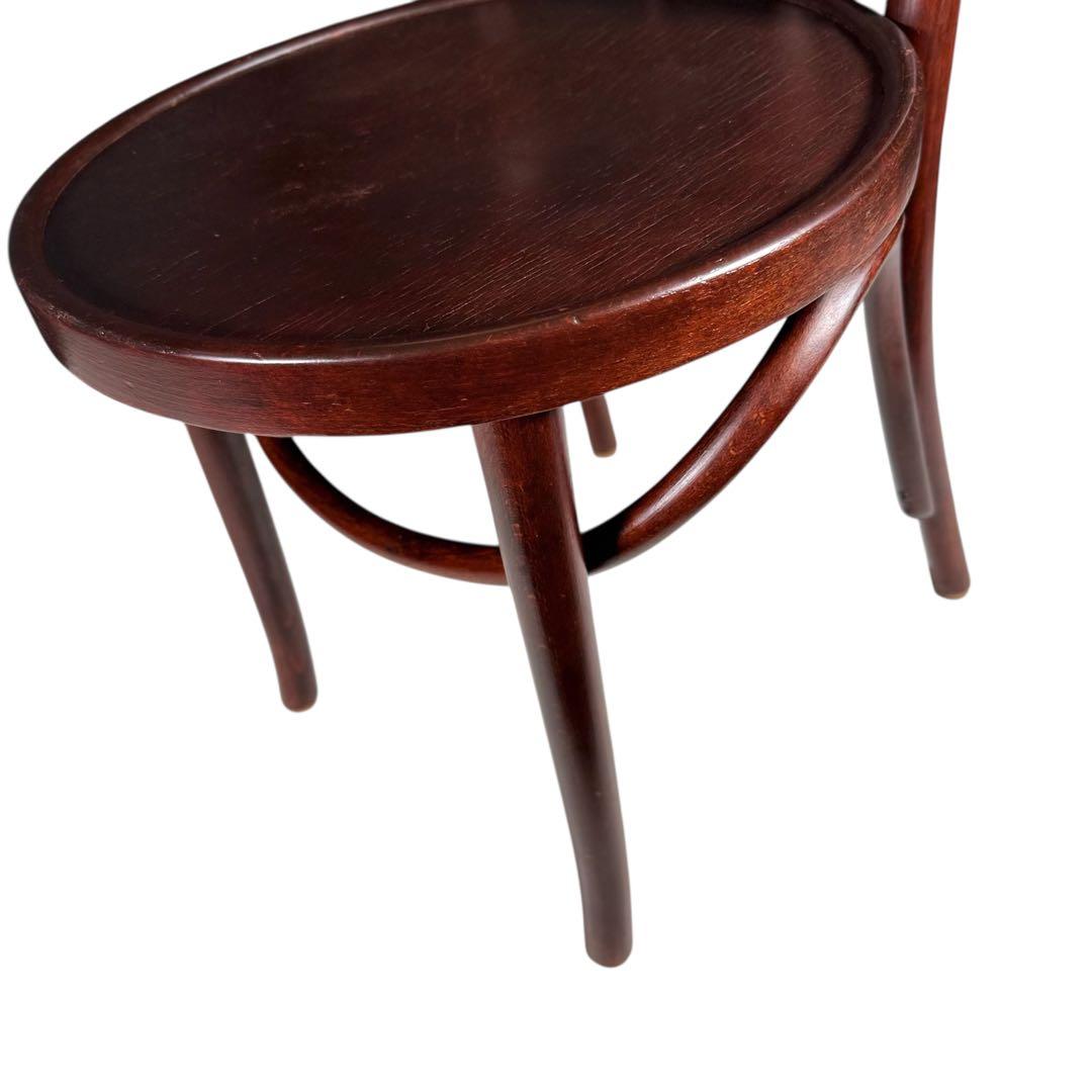 HR719 古いマルニ木工　東欧　ルーマニア製　ベントウッドチェア　曲木椅子