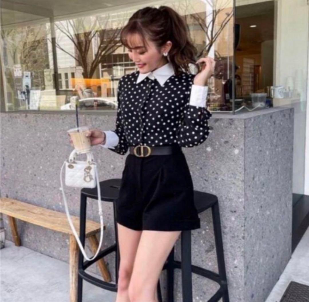 akinyan　激レア❣️ sheller ドットシャツオールインワン