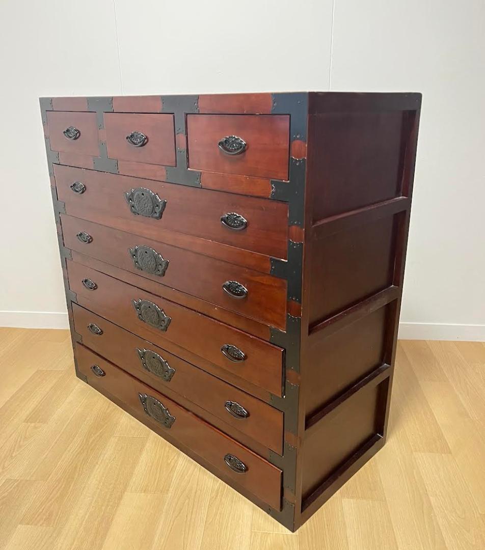 和箪笥　 昭和レトロ　時代箪笥　アンティーク 伝統工芸　金具　菊唐草 和家具