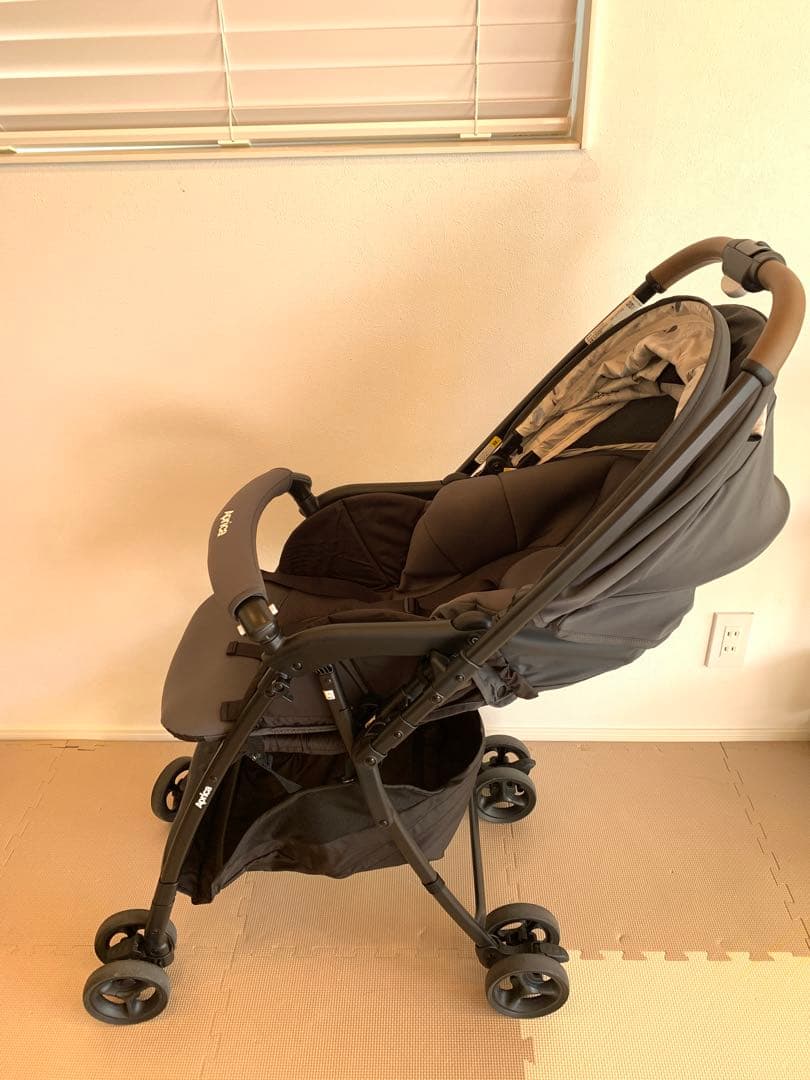 美品　Aprica カルーンエアーメッシュ AB型