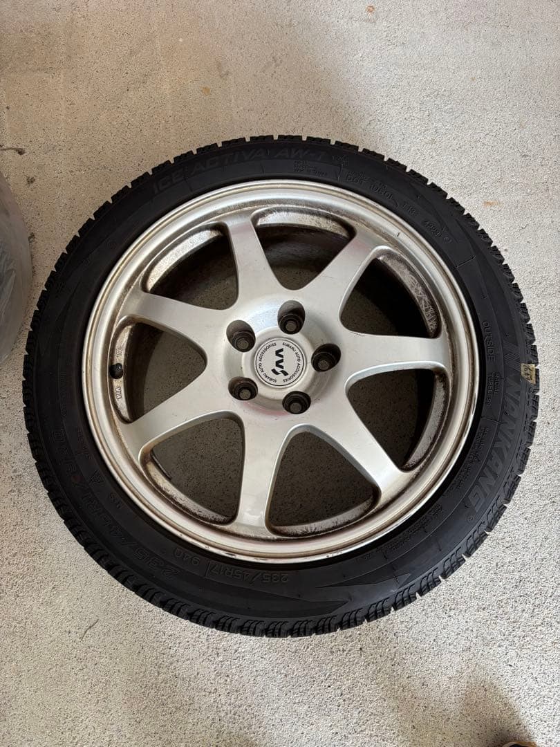 スタッドレスタイヤ 17インチ 2本セット