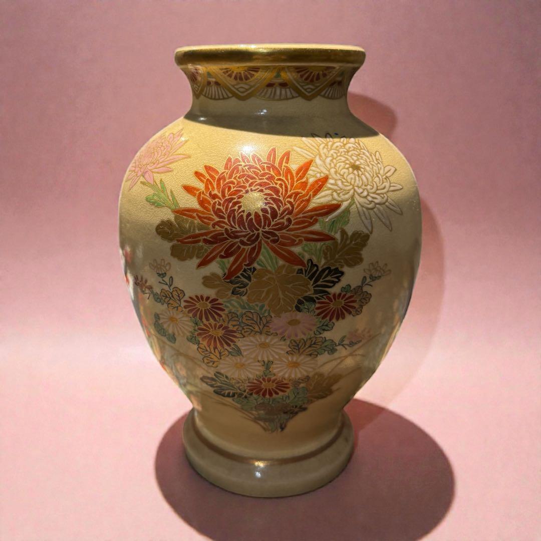 【和風、洋風どちらも合うインテリアに】陶器花瓶 H29xW24(開口部 11)