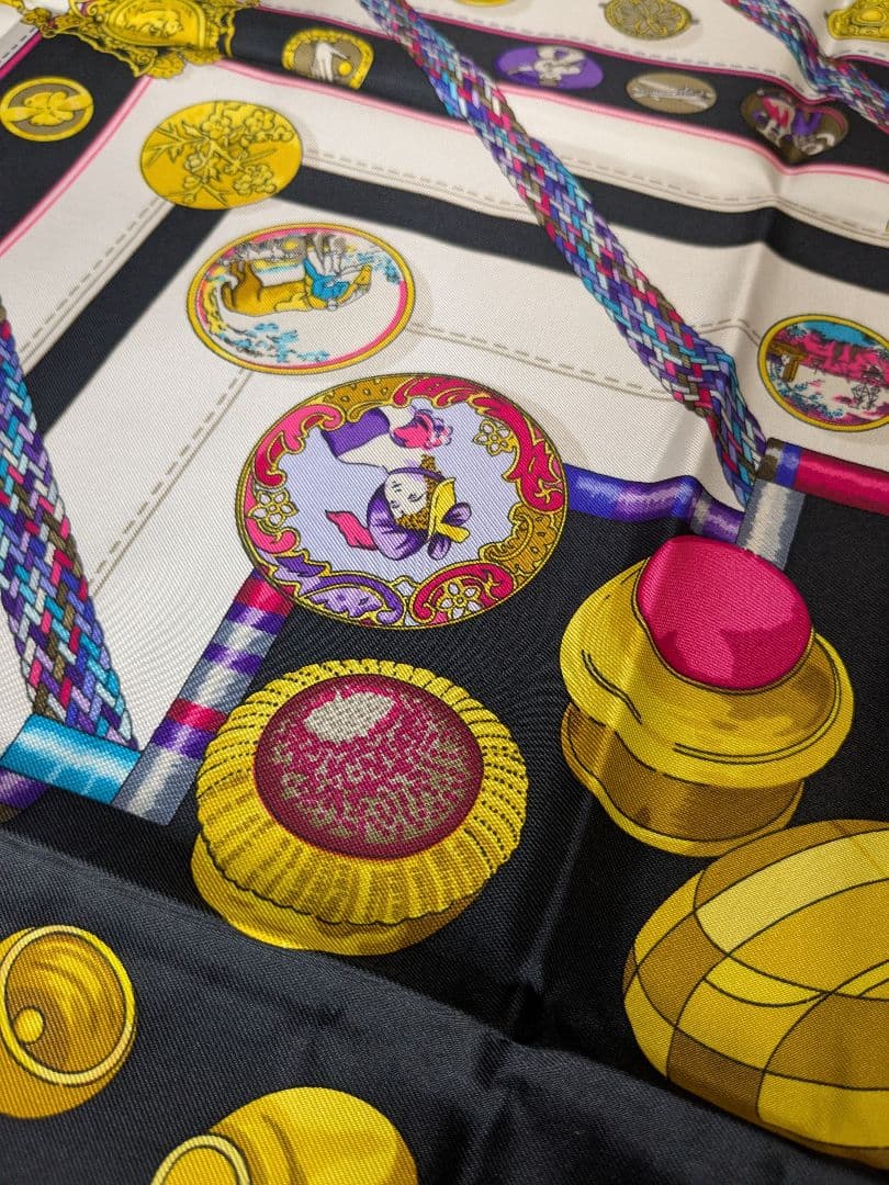 エルメス スカーフ カレ90 Pelile main お針子さん