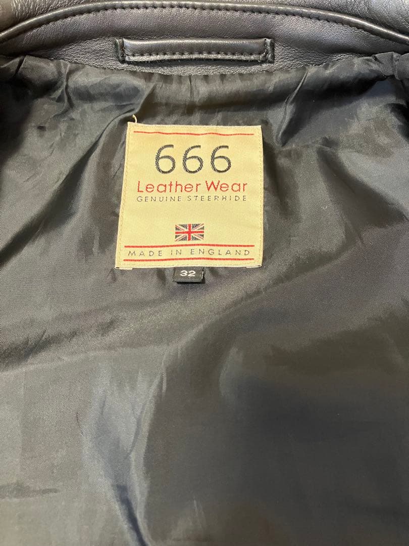 ６６６トリプルシックス　シングルライダース　ブラック３２インチ