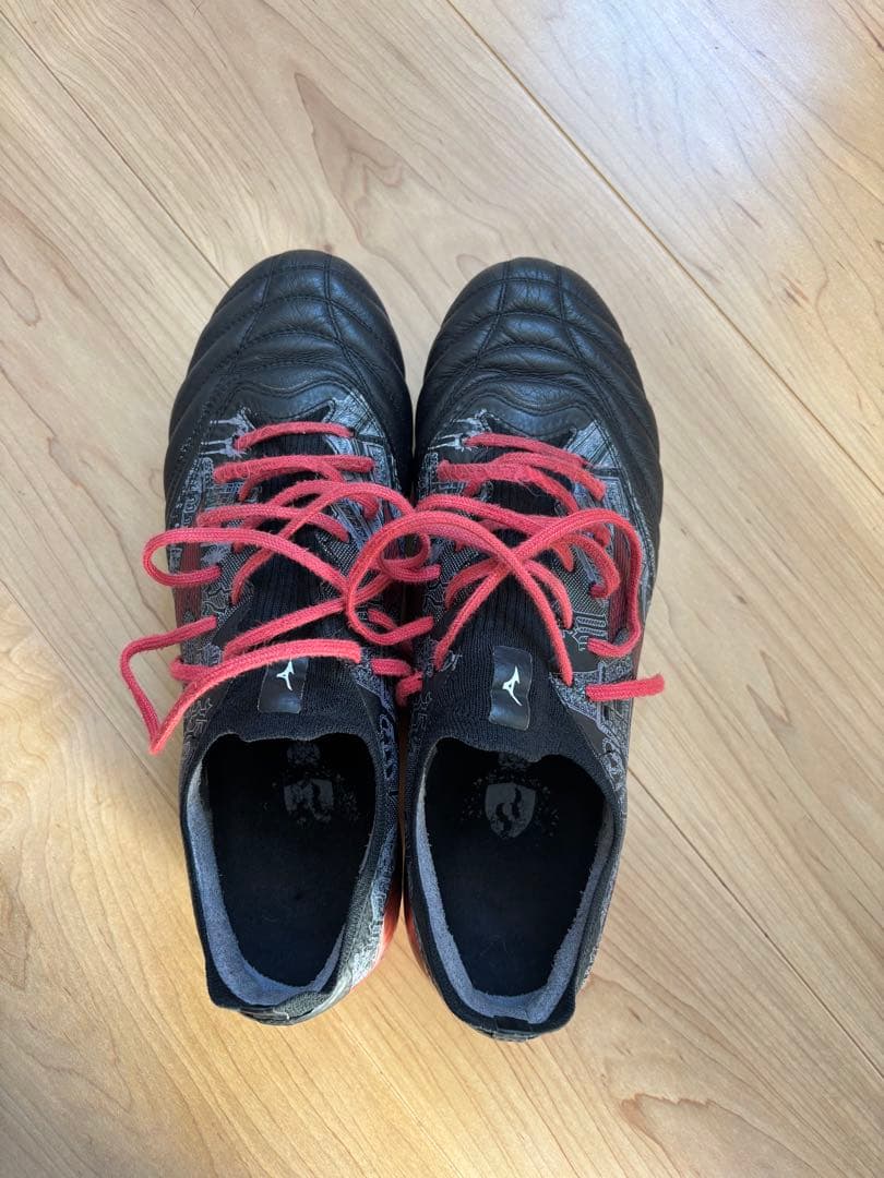 Mizunoモレリアネオ3βセルヒオラモス