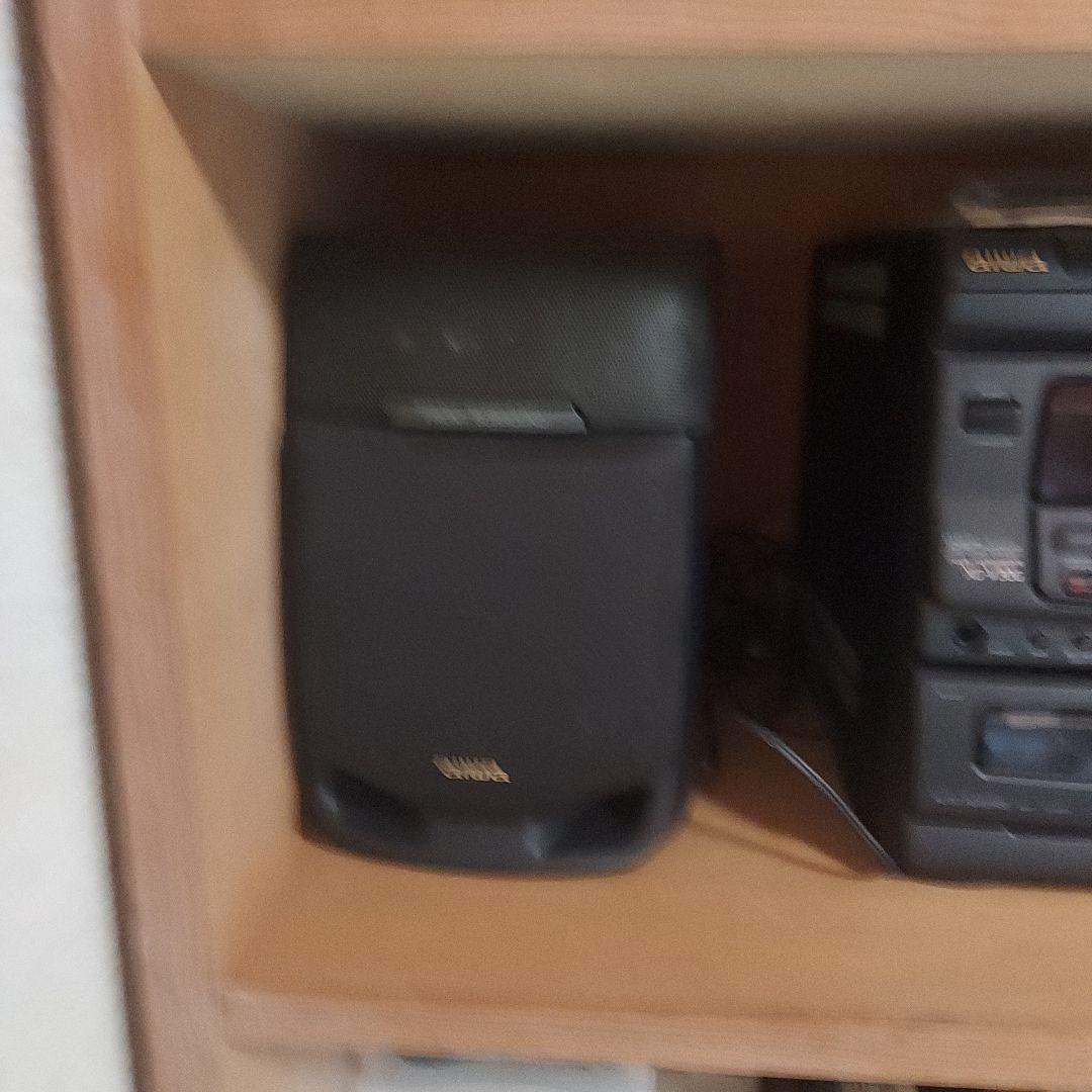 Aymitページ「高級木のオーダーメイド仕立てのスライド式棚」