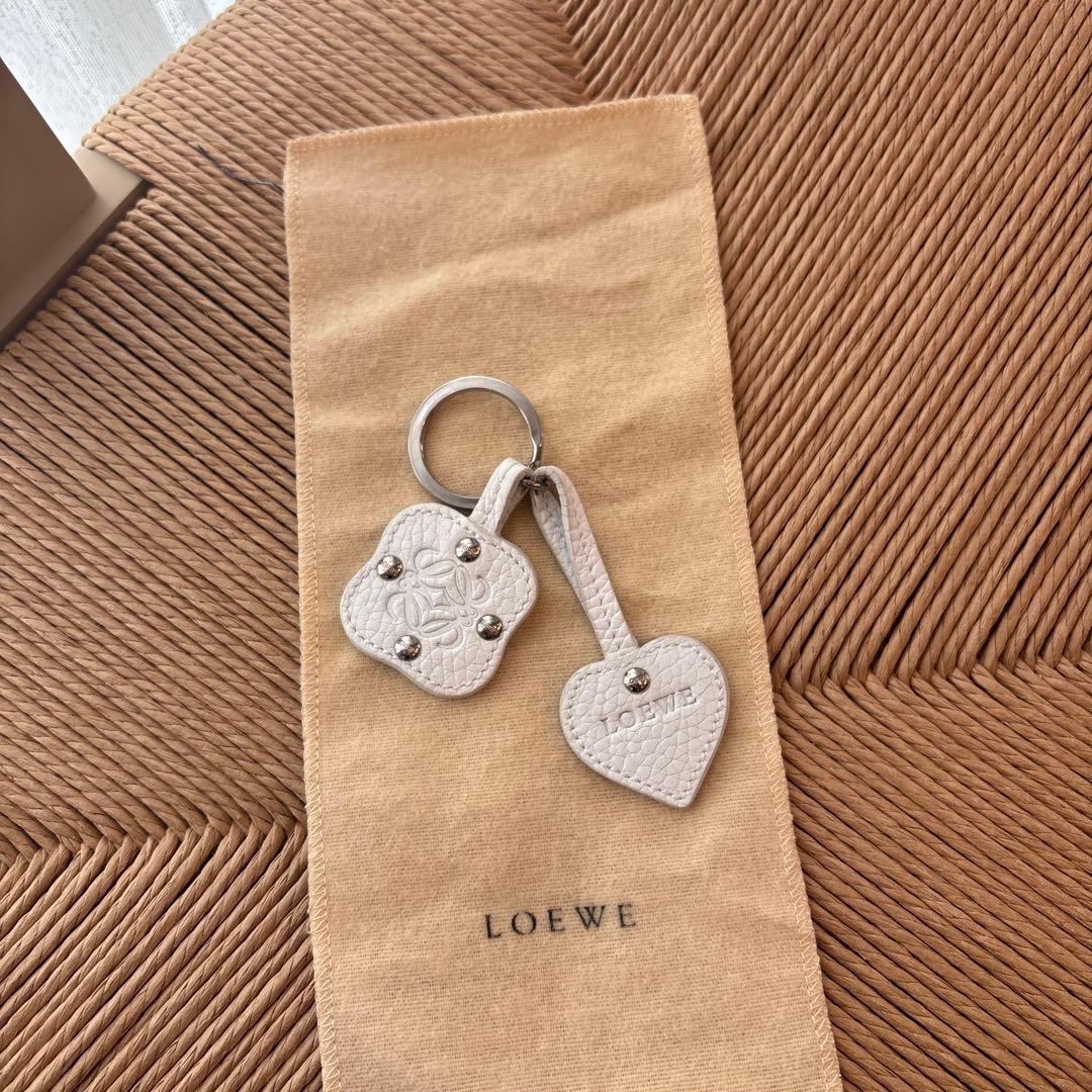 ⭐︎LOEWE⭐︎レザー⭐︎キーリング・キーホルダー