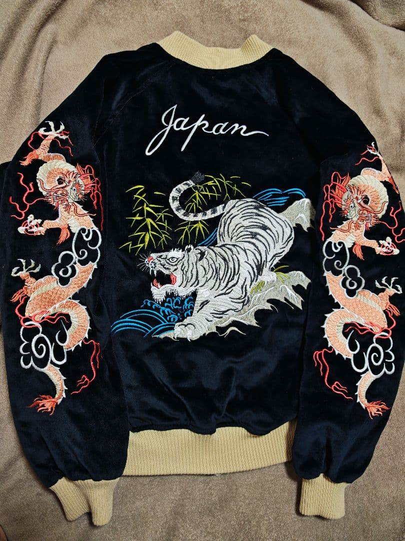 Jungle Storm 美品 未使用近 ２面 日本限定 スカジャン 別珍 虎鷲