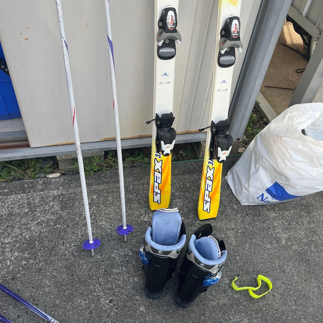 130cm スキー板 ストック ブーツ 3点セット　キッズ　男の子
