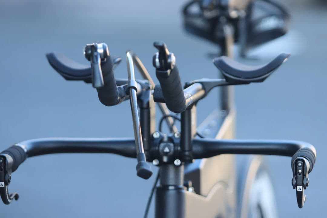 愛知 VENTUM エアロ ロード TT バイクトライアスロン カーボン 車体