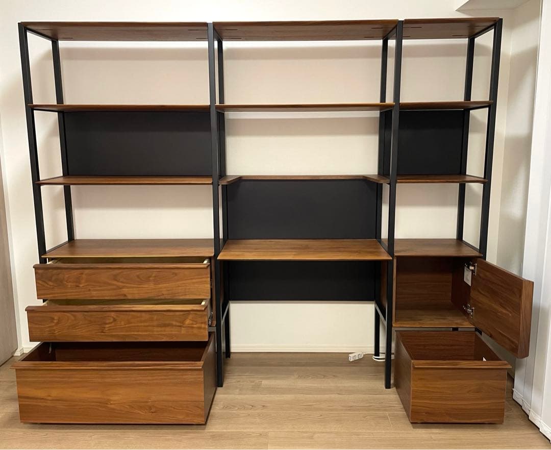 LIVING HOUSE シェルフ　ラック　デスク　棚　キャビネット