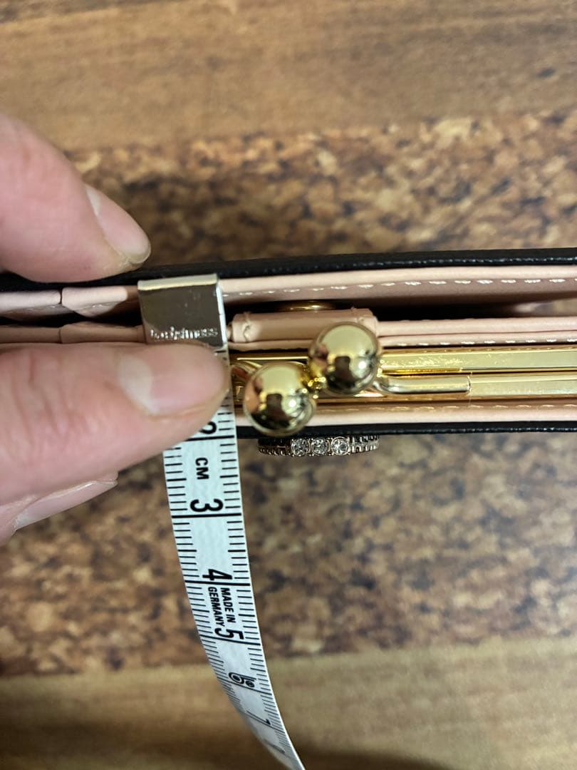 新品　JILL STUART ブラック ×ベビーピンク　二つ折財布　がま口小銭入