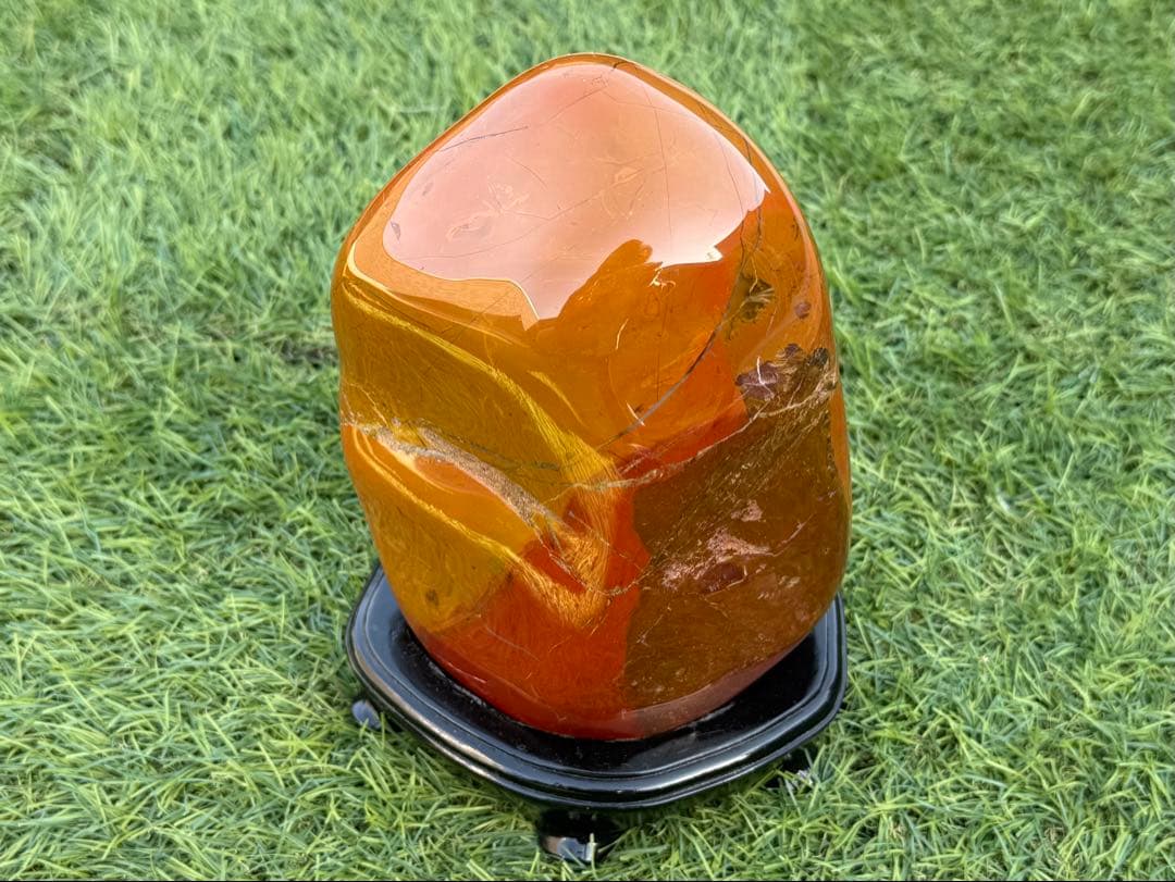 佐渡赤玉石 赤玉石 赤石 錦紅石 錦石 五色石 鑑賞石 水石 盆石 台座付き