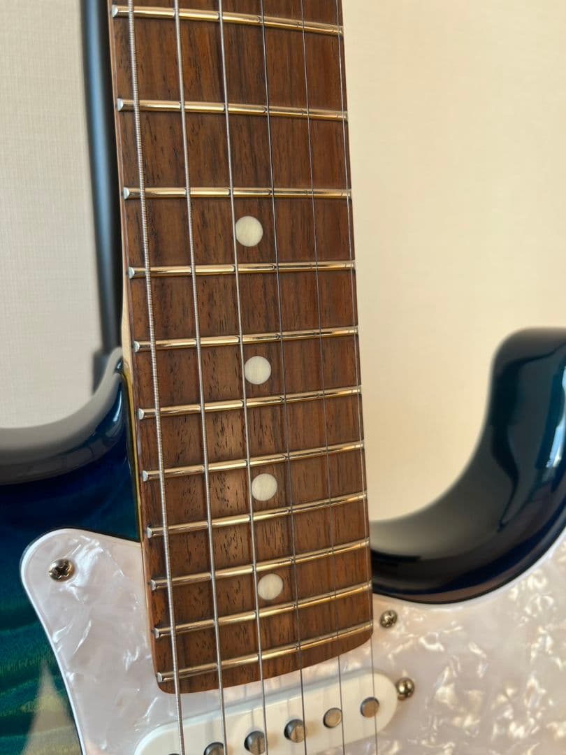 フェンダージャパン ストラト キルト 22フレット エレキギター