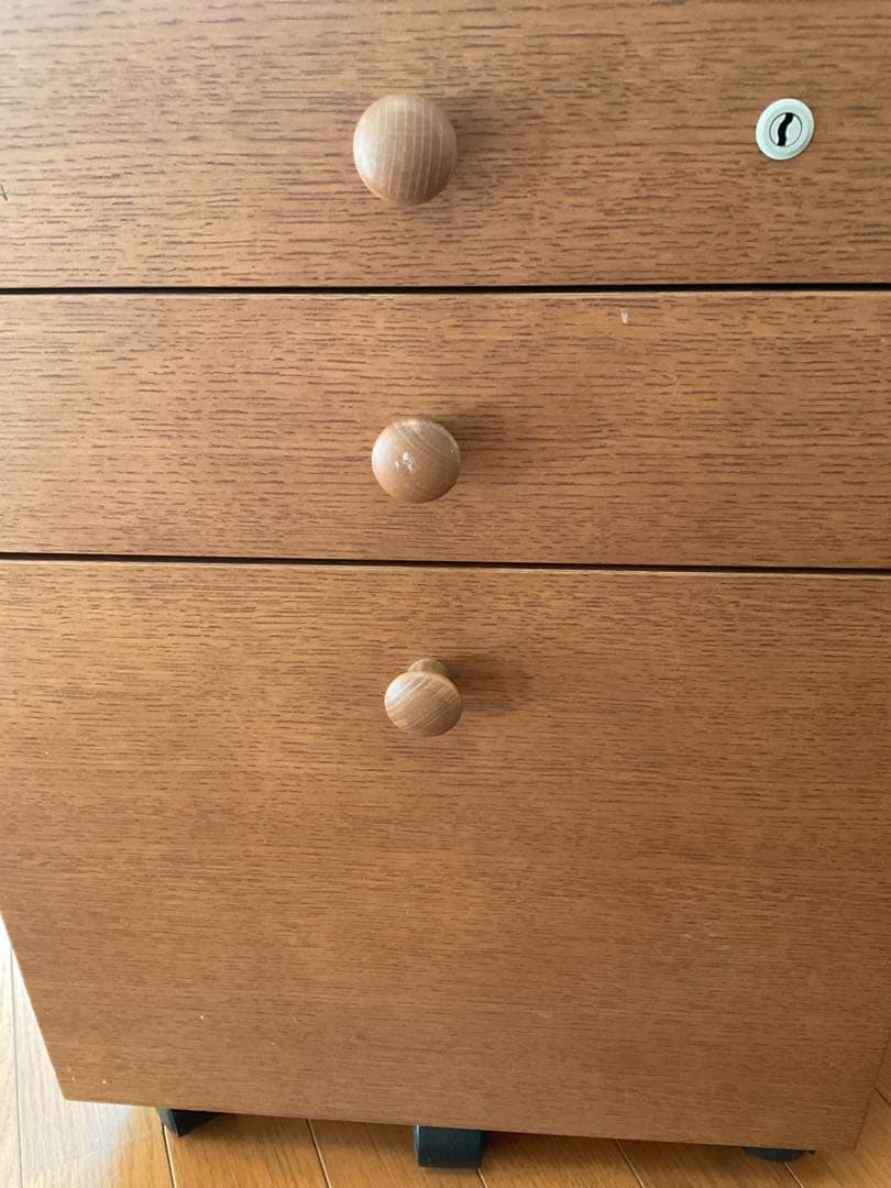 カリモク　ボナシェルタ　昇降式　引き出し　デスクワゴン