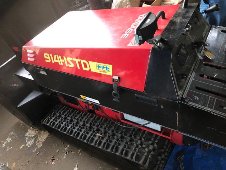 ヤナセ除雪機914HSTDジャンク売ります。