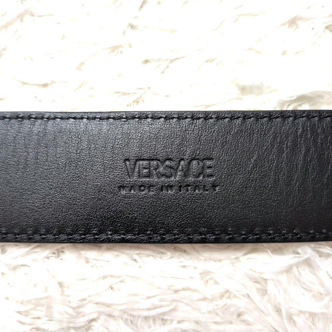 【未使用 タグ,保存袋付き】ヴェルサーチ　メデューサ　レザーベルト　シルバー