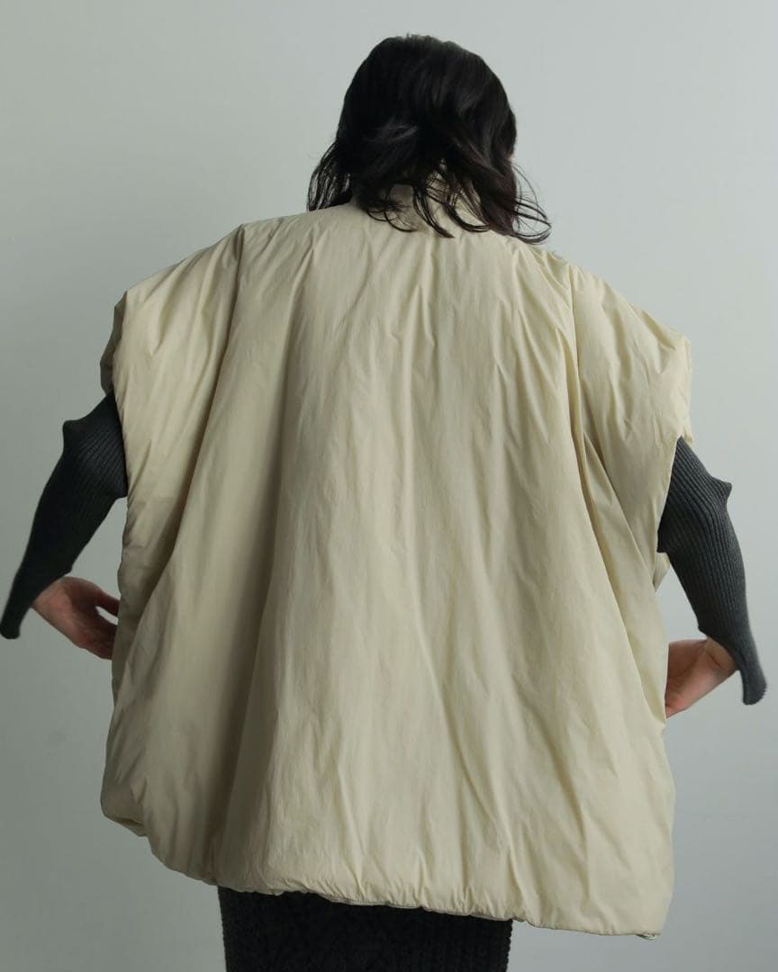 anuke アンヌーク　新品・未使用 Volume Over Vest