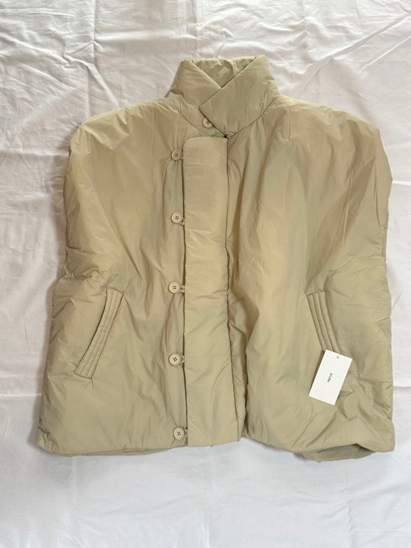 anuke アンヌーク　新品・未使用 Volume Over Vest