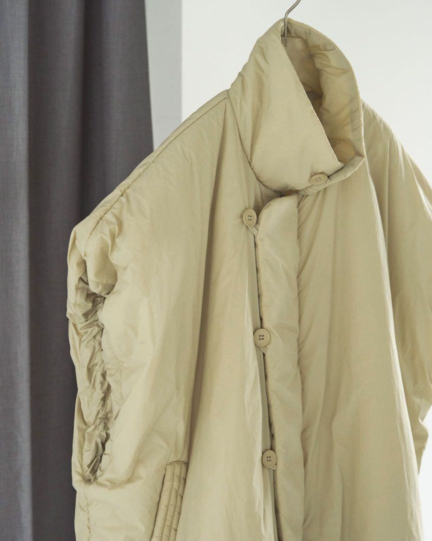 anuke アンヌーク　新品・未使用 Volume Over Vest