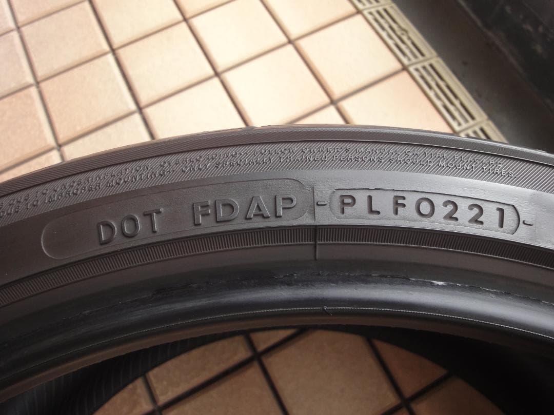 わががま猫ADVAN FLEVA V701 255/35R19 96W２本